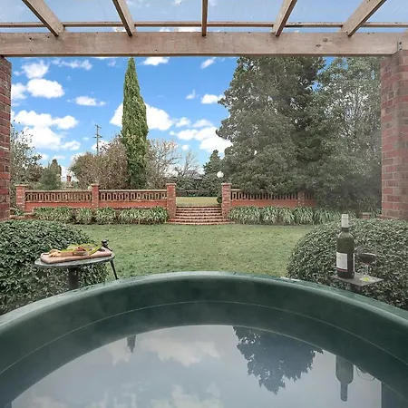 The Fern & Thistle Luxury Accommodation- Drinks, Hotpool, Sauna Balclutha Exterior photo