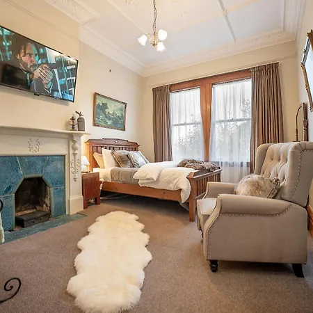 The Fern & Thistle Luxury Accommodation- Drinks, Hotpool, Sauna Balclutha Exterior photo